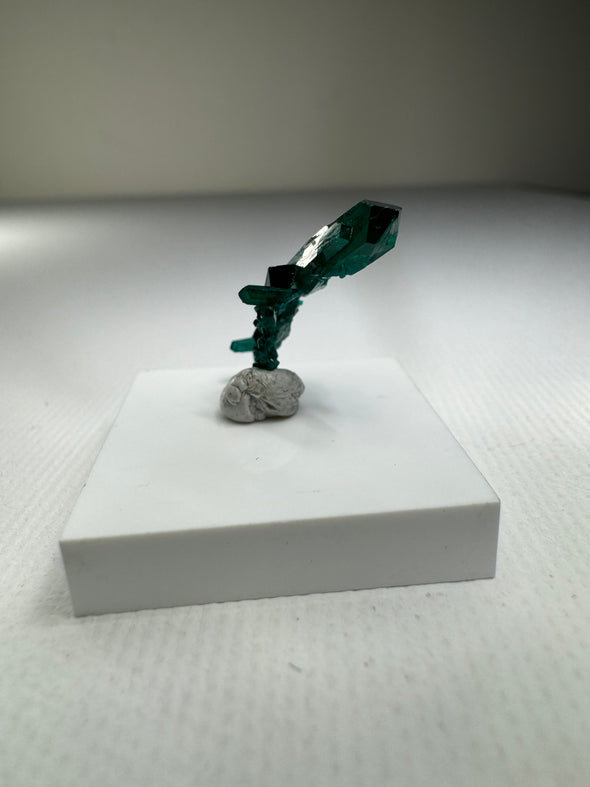 Dioptase 038